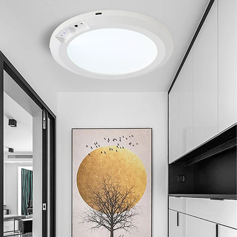 💡 50% RABATT NU! 🧲 Rörelsesensor LED Taklampa – Automatisk, Magnetisk & USB Uppladdningsbar – Röststyrning, 120° Detektering, 30s Auto-Off ✨
