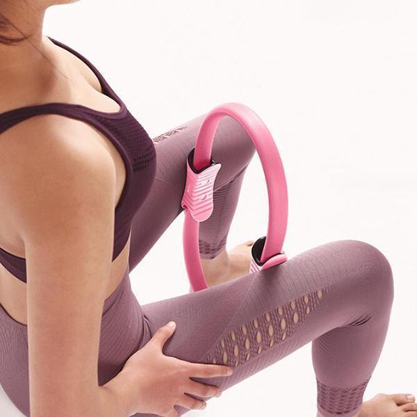 🏆🌸 Forma, stärk och förbättra hållningen – en Pilatesring i ett stycke som passar alla nivåer! 🌿✨ Hållbar och effektiv, perfekt för hemmabruk.