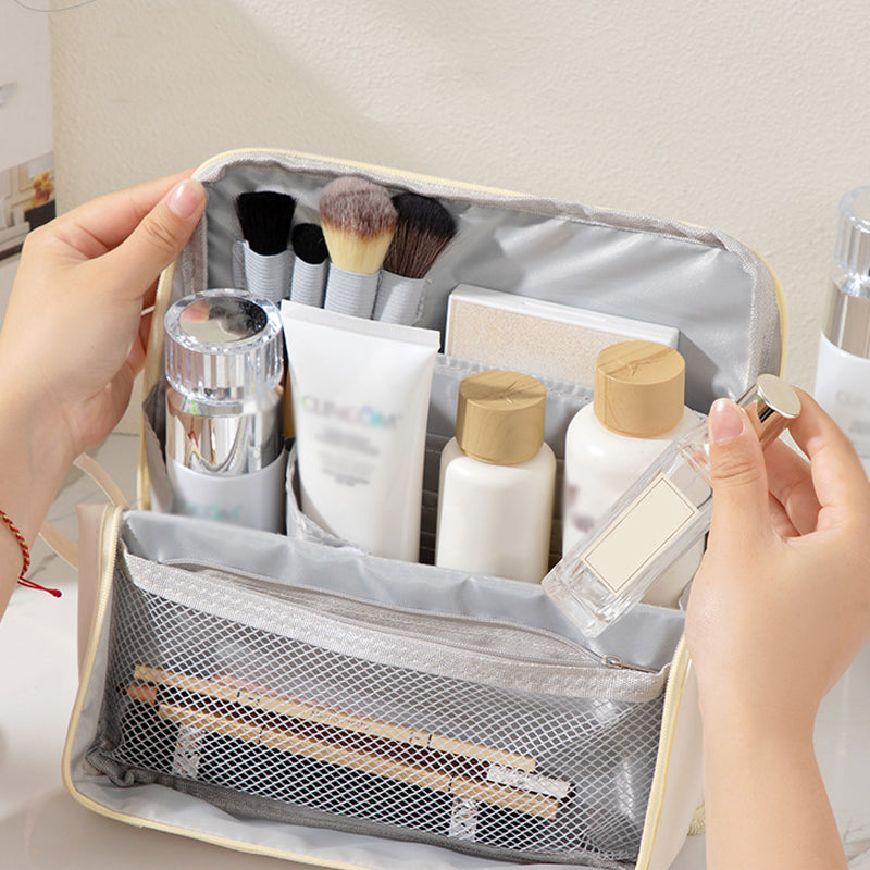 💄2026 Nyheter – 60 % rabatt✨ Sminkväska med fack – Praktisk och snygg, rymmer alla dina nödvändigheter👜🌟