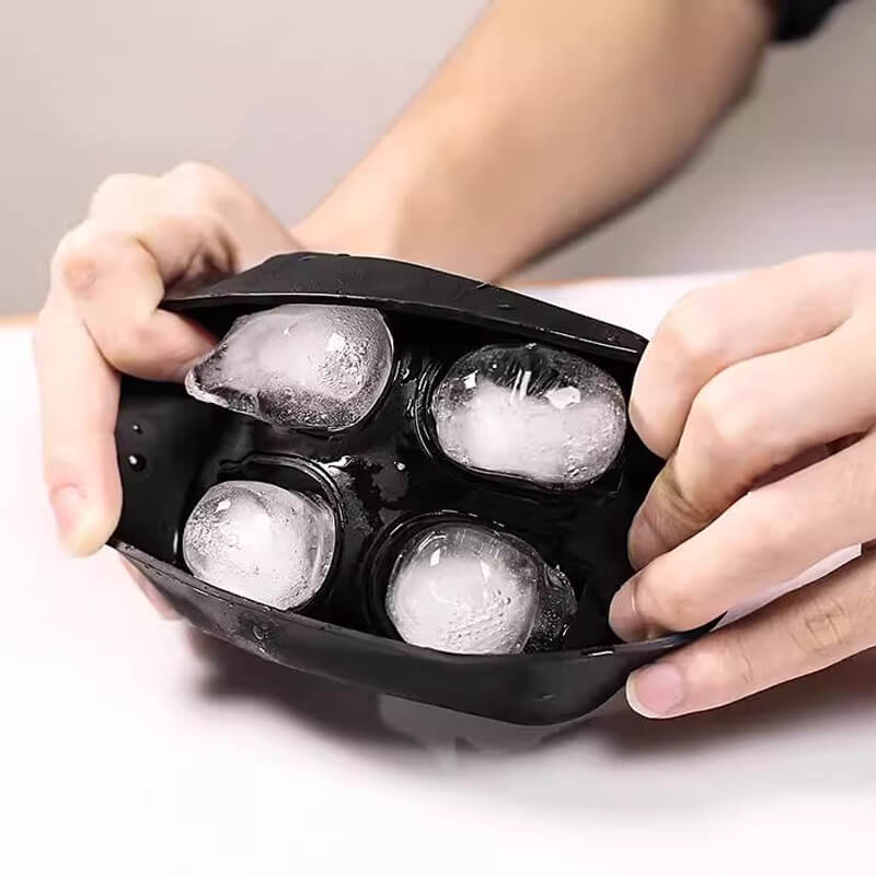 ✨ Köp 1 få 1 GRATIS🎁💀  🧊 DIY Silikonform Dödskalle Isbitar – Livsmedelsgodkänd, Långsamt Smältande & Perfekt För Whiskey, Cocktails & Halloweenfester 🎃