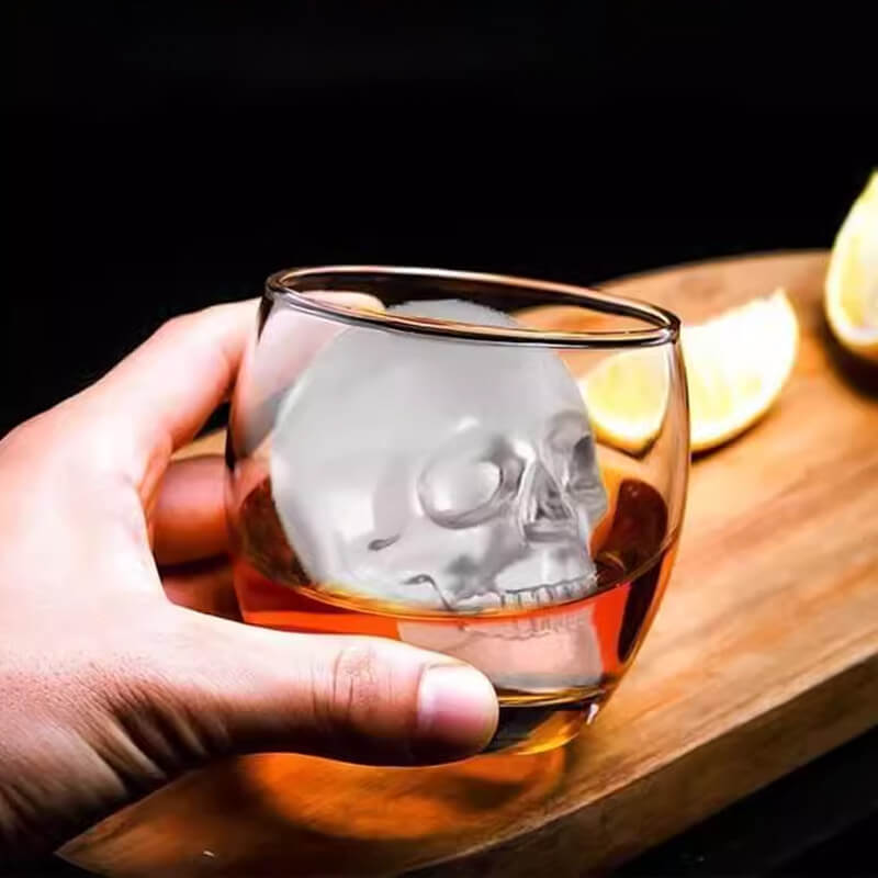 ✨ Köp 1 få 1 GRATIS🎁💀  🧊 DIY Silikonform Dödskalle Isbitar – Livsmedelsgodkänd, Långsamt Smältande & Perfekt För Whiskey, Cocktails & Halloweenfester 🎃