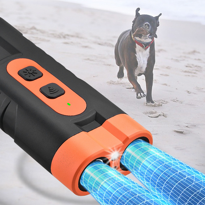 🔥50 % rabatt, enhet för att avskräcka hundar🐕 – bärbar, 🔦kraftfull LED-lampa för belysning, 🔊ultraljudsavskräckning.