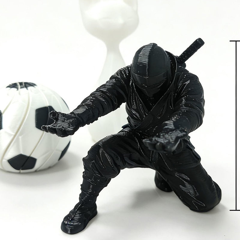 Kreativ pennställ i form av en ninjakrigare, 3D-printad
